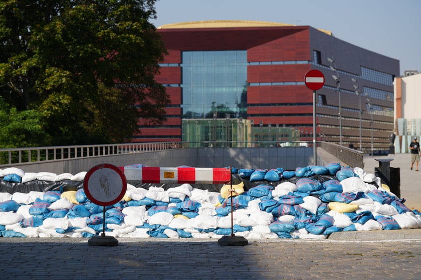 Worki zabezpieczające centrum Wrocławia