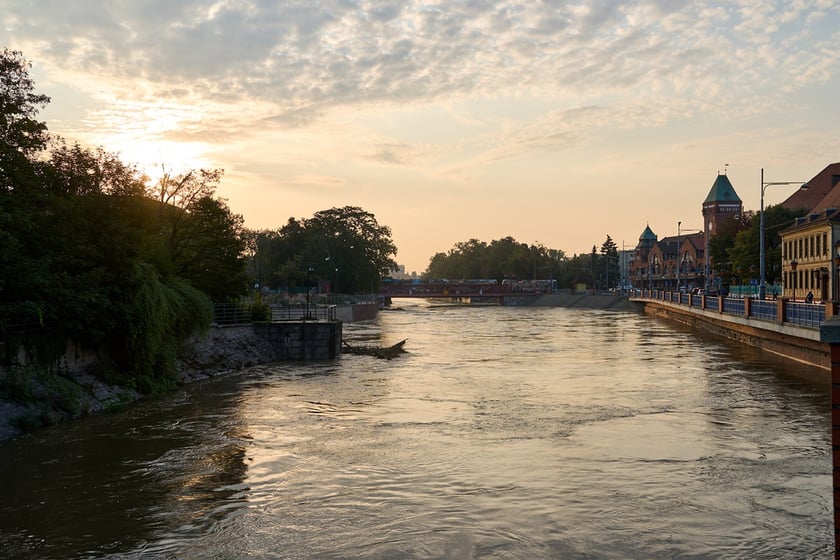 Odra we Wrocławiu, czwartek, 19 września rano
