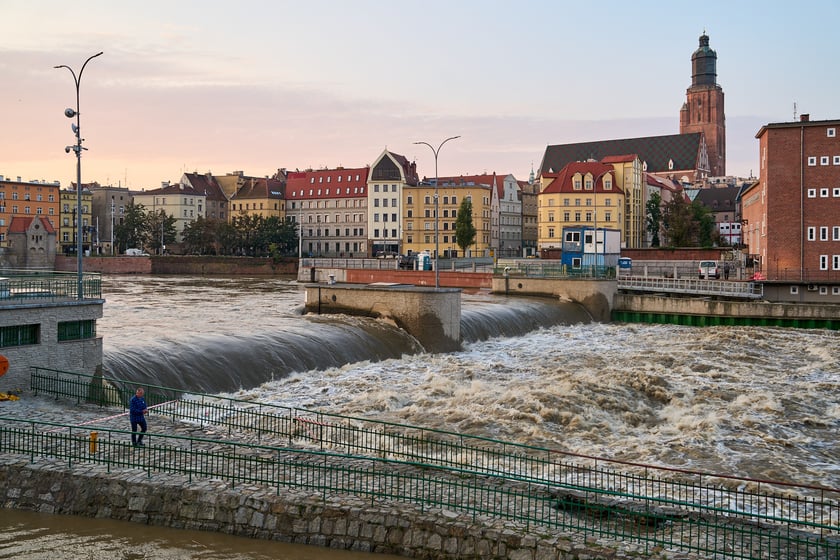 Odra we Wrocławiu, czwartek, 19 września rano