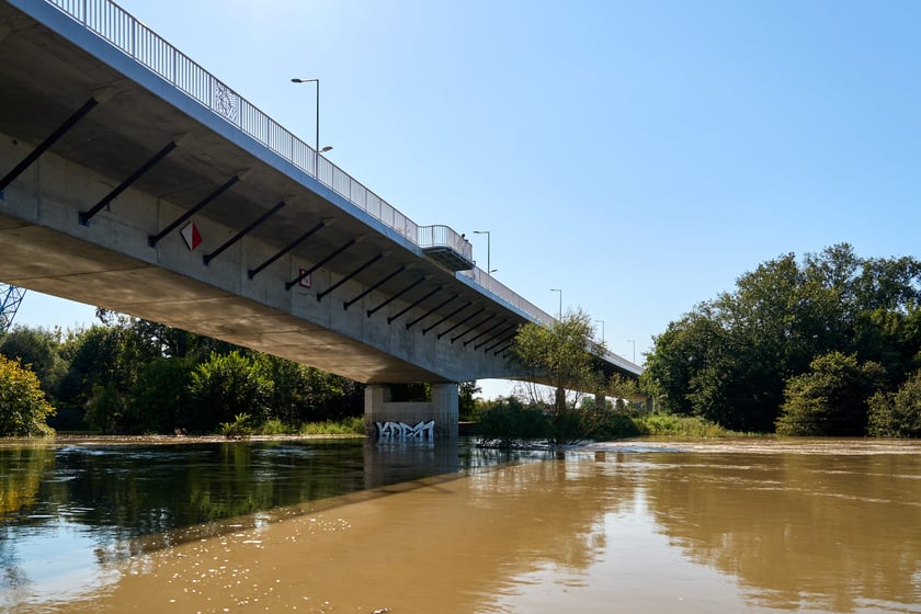 Patrol policyjny na Odrze we Wrocławiu