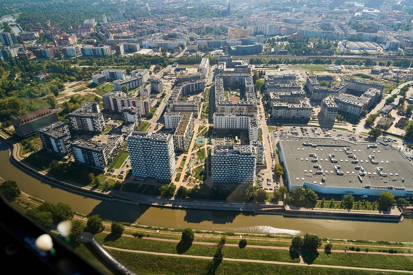 Wrocław z lotu ptaka. Zdjęcia lotnicze z powodzi [21 września]