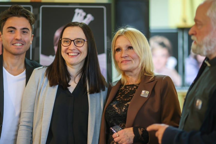 4 października LO nr XIV przy al. Brücknera świętowało 50. rocznicę powstania