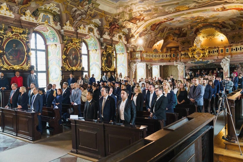 Inauguracja roku akademickiego Międzynarodowej Wyższej Szkoły Logistyki i Transportu w Auli Leopoldina