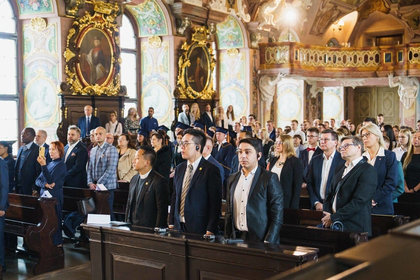 Inauguracja roku akademickiego Międzynarodowej Wyższej Szkoły Logistyki i Transportu w Auli Leopoldina