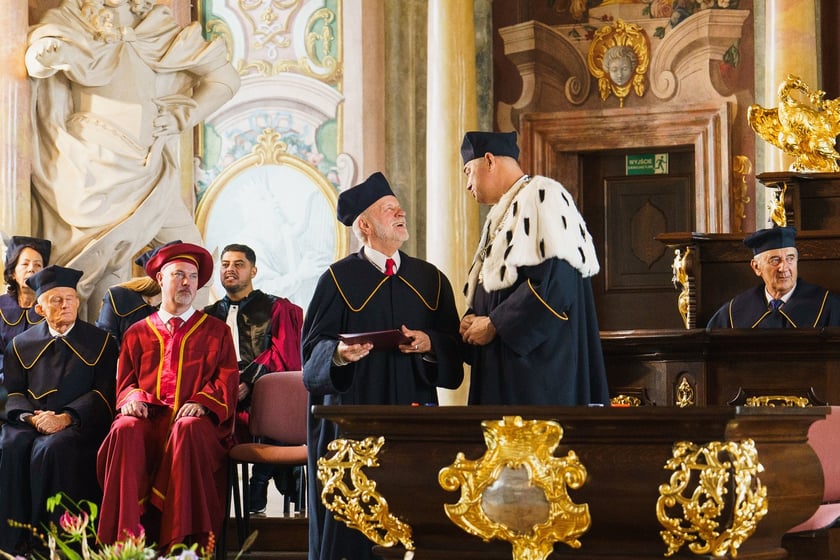Inauguracja roku akademickiego Międzynarodowej Wyższej Szkoły Logistyki i Transportu w Auli Leopoldina