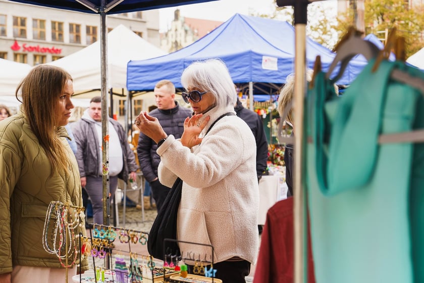 Targi Rzeczy Niepospolitych Artishop na Placu Solnym &ndash; zobaczcie, co można kupić