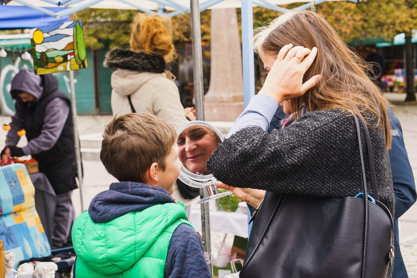 Targi Rzeczy Niepospolitych Artishop na Placu Solnym &ndash; zobaczcie, co można kupić