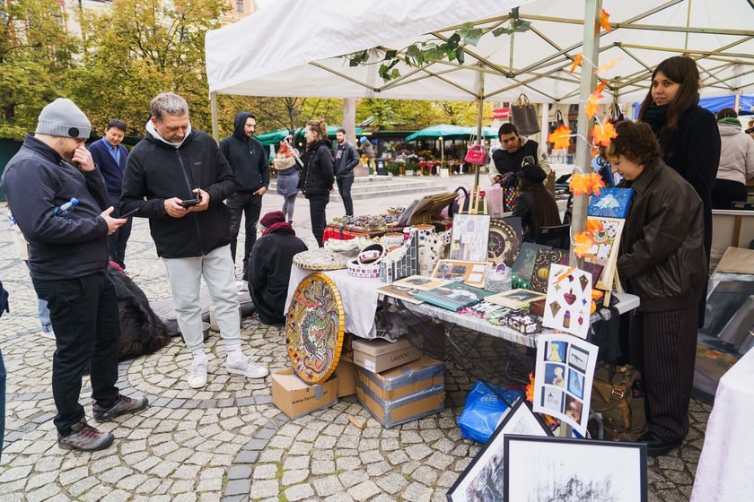 Targi Rzeczy Niepospolitych Artishop na Placu Solnym &ndash; zobaczcie, co można kupić