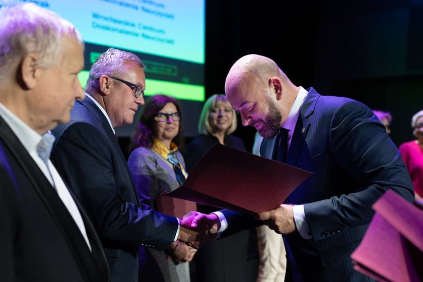 Wrocławski Dzień Edukacji Narodowej 2024. Wyróżnienia dla nauczycieli