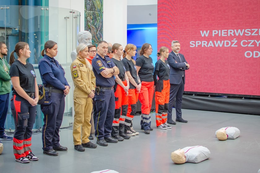 Pokaz udzielania pierwszej pomocy w USK we Wrocławiu - 16 października 2024