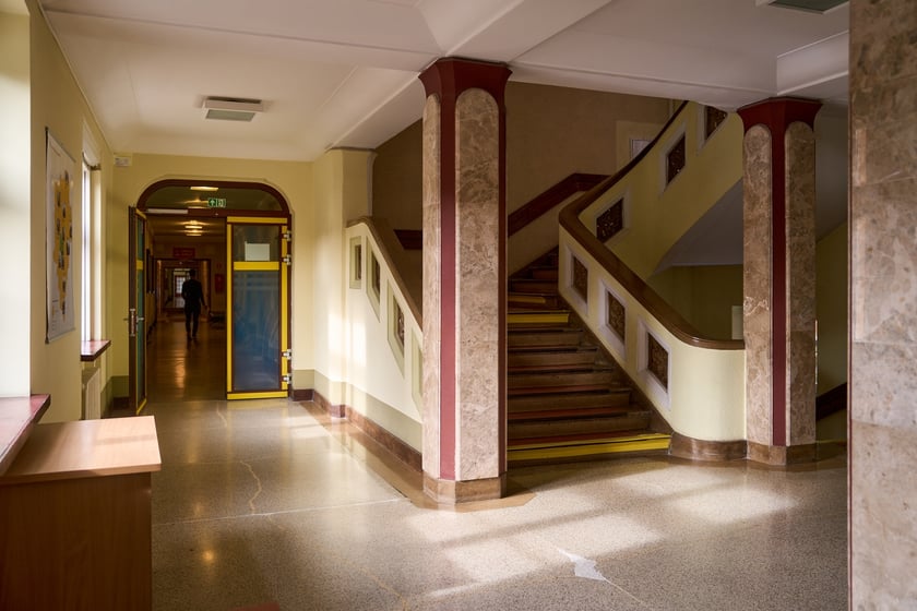 Budynek ZUS przy ul. Pretficza we Wrocławiu