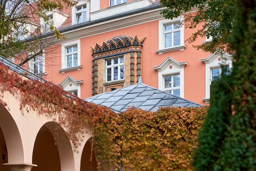 Budynek ZUS przy ul. Pretficza we Wrocławiu