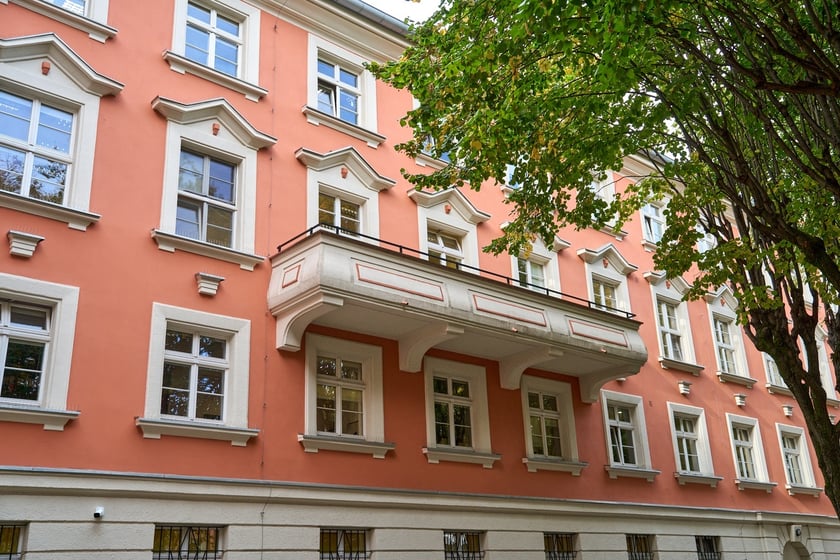 Budynek ZUS przy ul. Pretficza we Wrocławiu