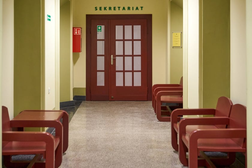 Budynek ZUS przy ul. Pretficza we Wrocławiu