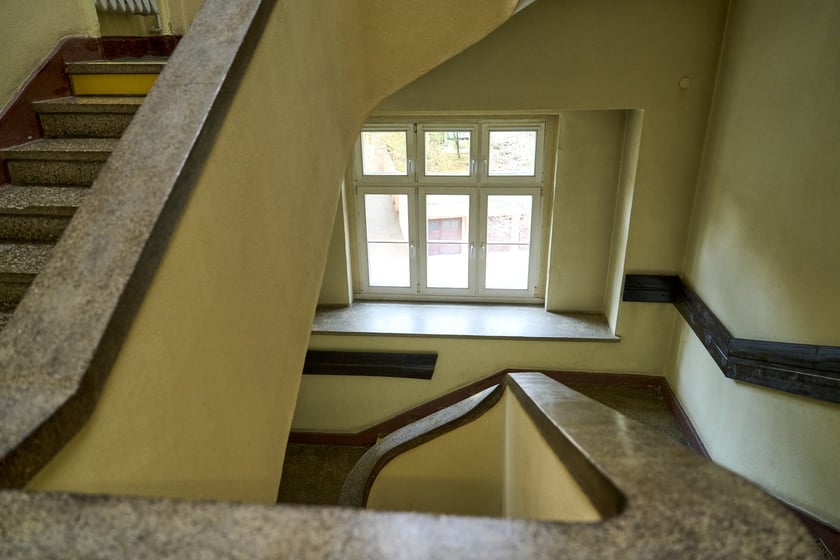 Budynek ZUS przy ul. Pretficza we Wrocławiu