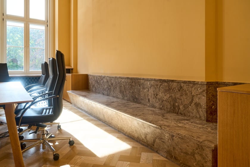 Budynek ZUS przy ul. Pretficza we Wrocławiu