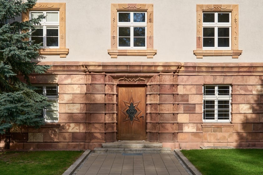 Budynek ZUS przy ul. Pretficza we Wrocławiu