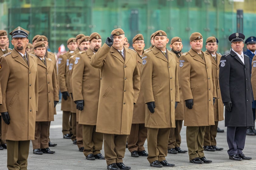 Uroczystości z okazji Narodowego Święta Niepodległości na placu Wolności we Wrocławiu - 11.11.2024
