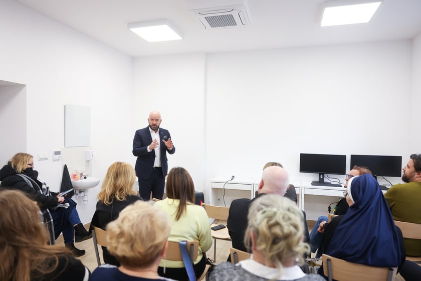 Otwarcie Centrum Rozwoju i Aktywności Dzieci i Młodzieży Muchobór Wielki przy ul. Stanisławowskiej 103