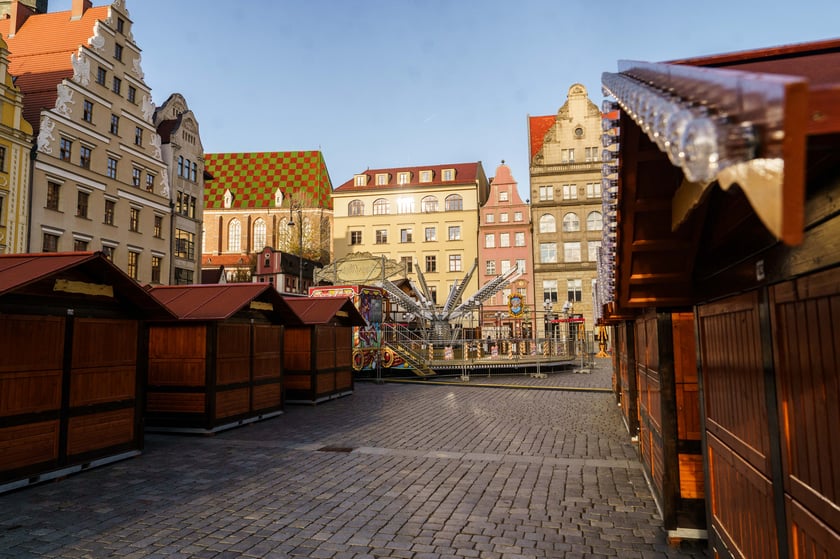 W Rynku powstaje Wrocławski Jarmark Bożonarodzeniowy 2024