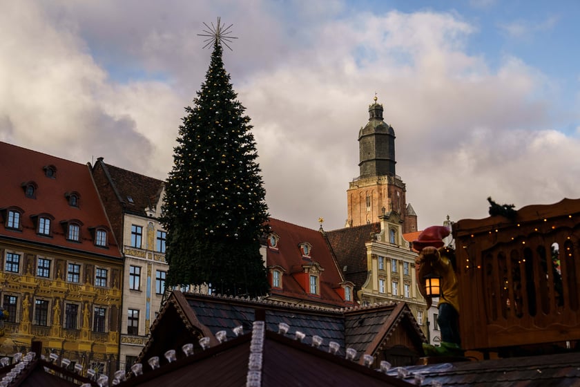 W Rynku powstaje Wrocławski Jarmark Bożonarodzeniowy 2024