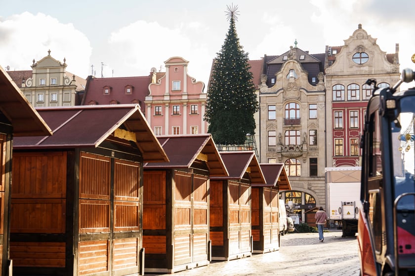 W Rynku powstaje Wrocławski Jarmark Bożonarodzeniowy 2024