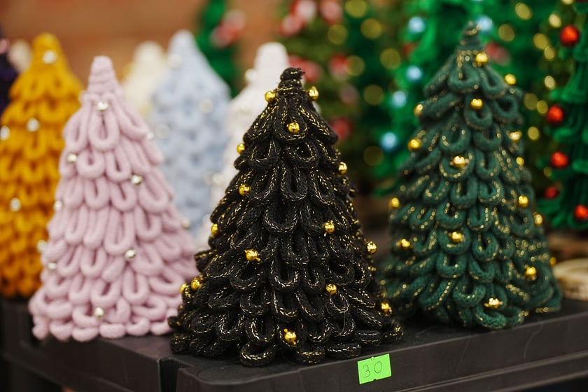 Na festiwalu Kupuj Świadomie w Czasoprzestrzeni można wybierać m.in. wśród słodkości, ozdób, ubrań i roślin