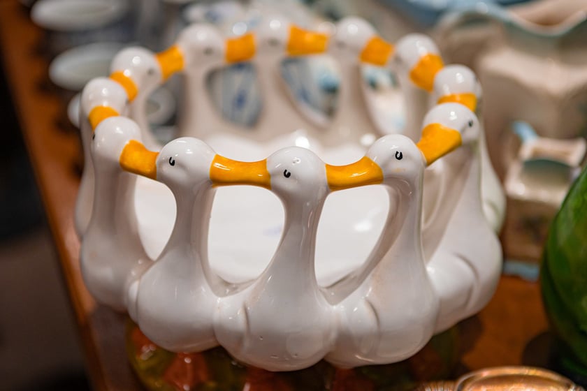 Targ "Na Młynie" - kupić tu można rzeczy zwykłe i te mniej zwykłe