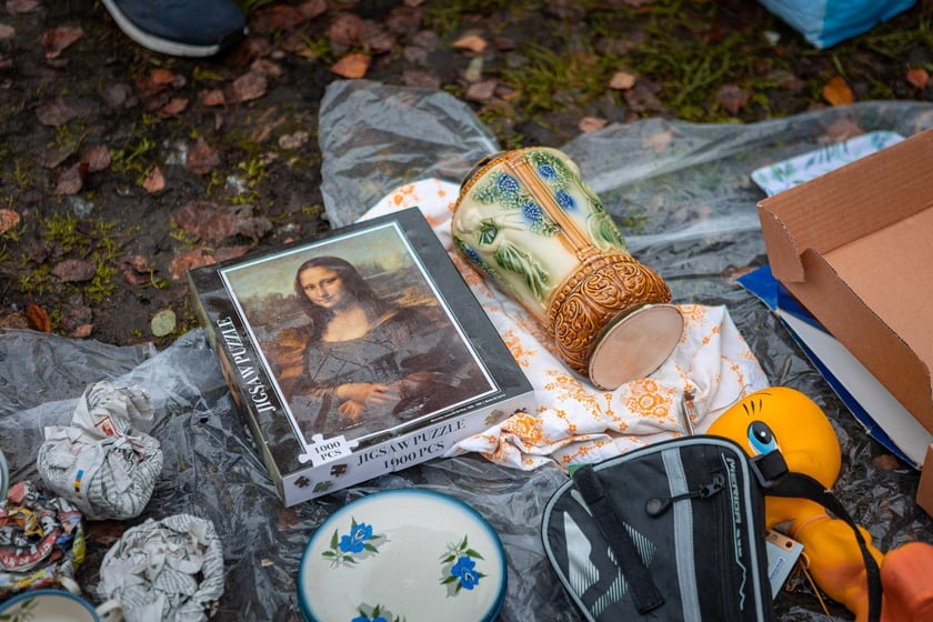 Targ "Na Młynie" - kupić tu można rzeczy zwykłe i te mniej zwykłe