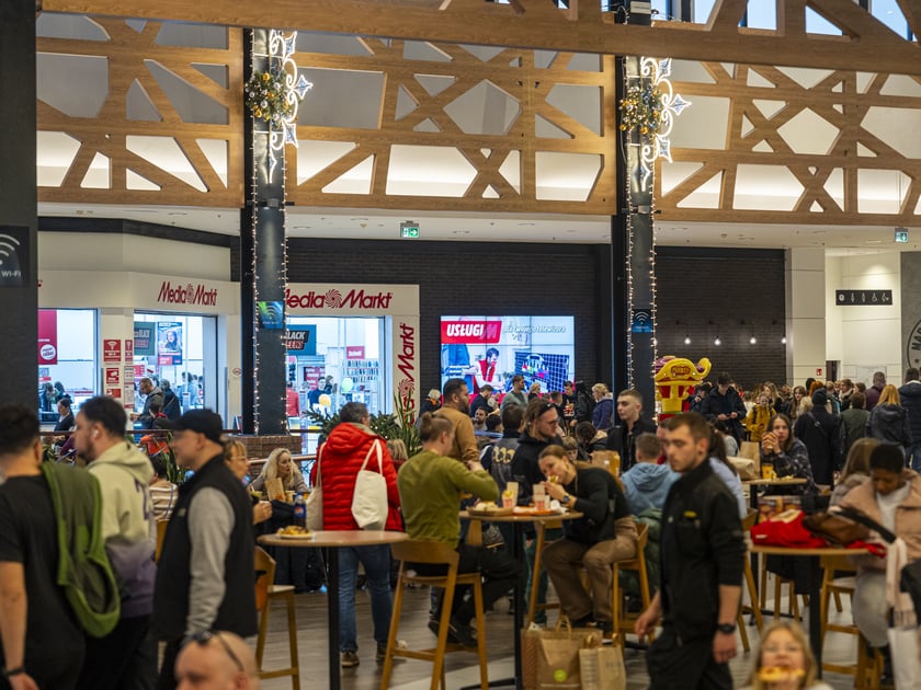 Black Week 2024 rozpoczęty. Klienci na zakupach, 30 listopada we Wrocławiu