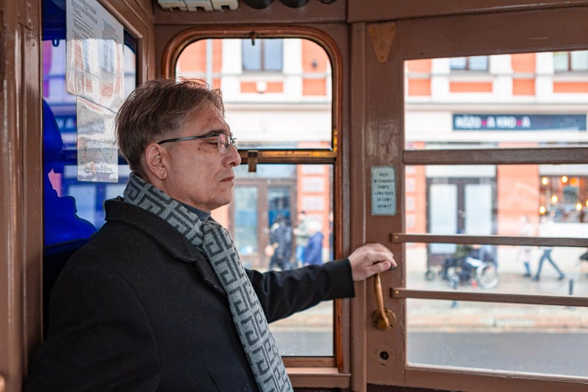 Mikołajki z zabytkowym Konstalem. Wrocław, 07.12.2024