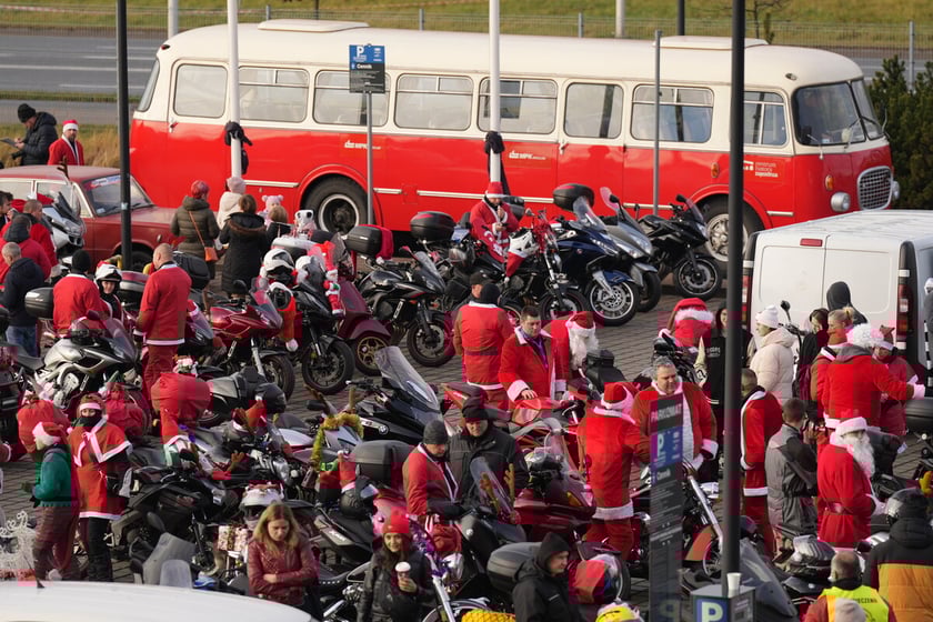 Przejazd Moto Mikołajów przez Wrocław, 07.12.2024