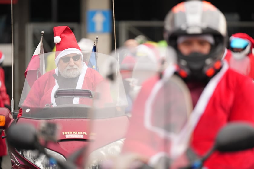 Przejazd Moto Mikołajów przez Wrocław, 07.12.2024
