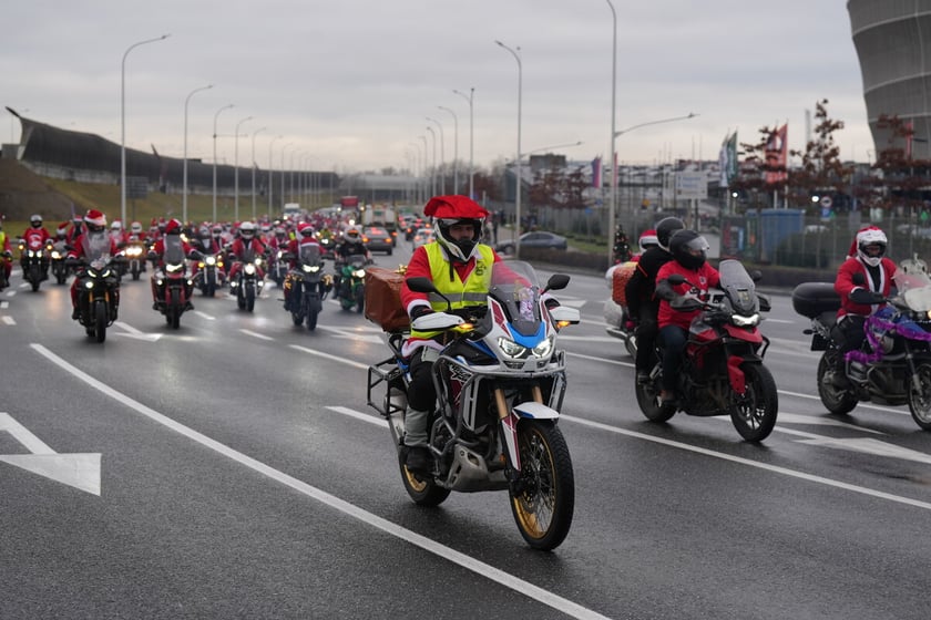 Przejazd Moto Mikołajów przez Wrocław, 07.12.2024