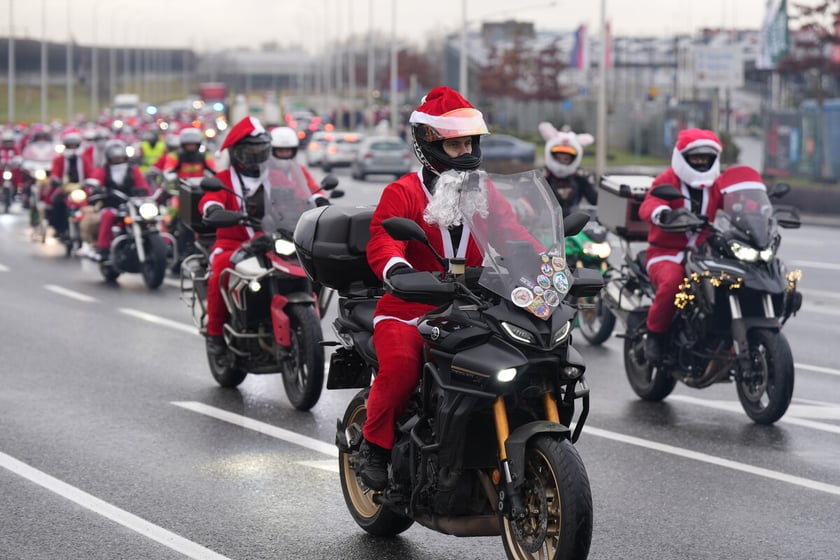 Przejazd Moto Mikołajów przez Wrocław, 07.12.2024