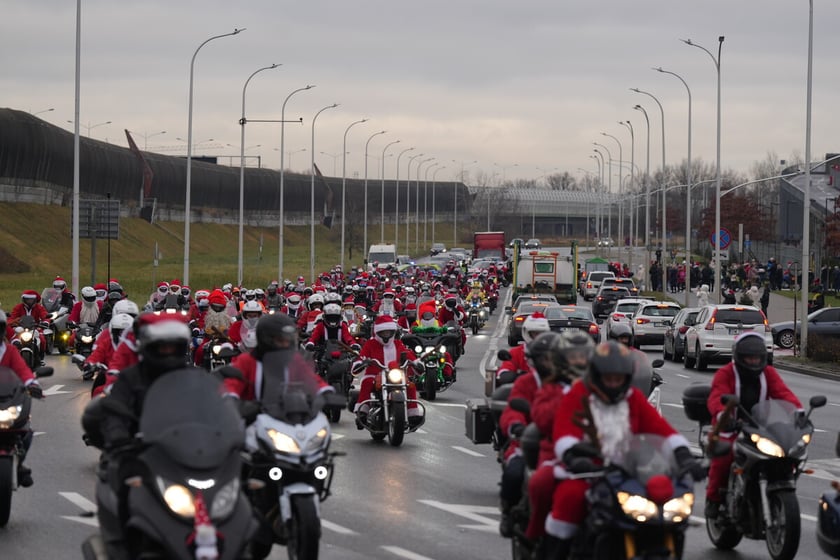 Przejazd Moto Mikołajów przez Wrocław, 07.12.2024