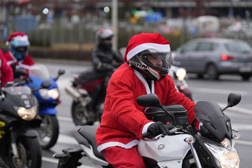 Przejazd Moto Mikołajów przez Wrocław, 07.12.2024