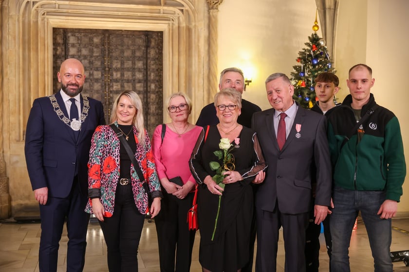 Sala Wielka Ratusza, spotkanie z parami z wieloletnim stażem, 9 grudnia 2024