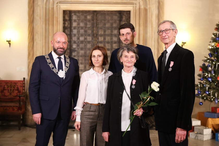 Sala Wielka Ratusza, spotkanie z parami z wieloletnim stażem, 9 grudnia 2024