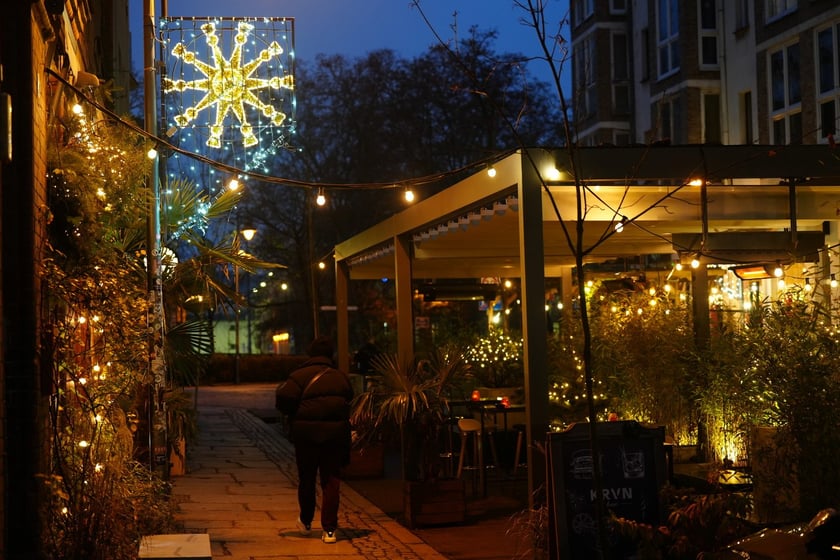 Ulica św. Antoniego zaprasza w świątecznej magicznej odsłonie.