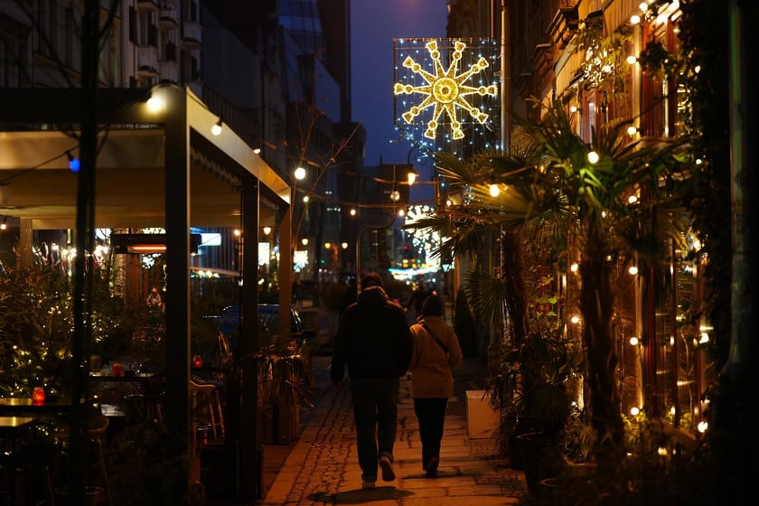 Ulica św. Antoniego zaprasza w świątecznej magicznej odsłonie.