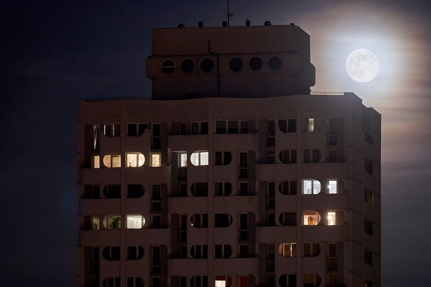 Pełna Zimnego Księżyca we Wrocławiu - grudzień 2023