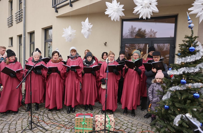 Wigilia Leśnicka na Złotnikach (przy Centrum Aktywności Lokalnej przy Wielkopolskiej 7)