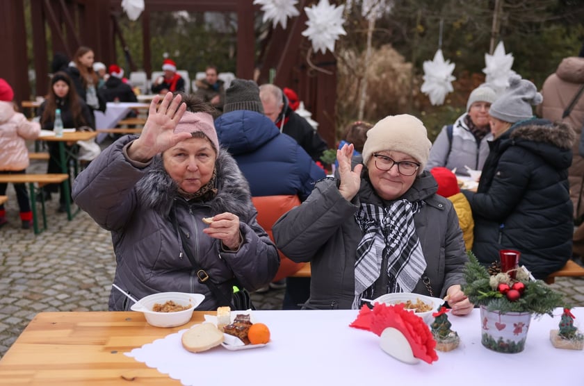 Wigilia Leśnicka na Złotnikach (przy Centrum Aktywności Lokalnej przy Wielkopolskiej 7)