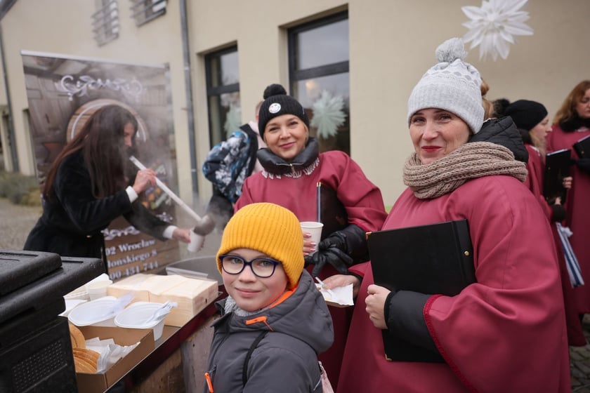 Wigilia Leśnicka na Złotnikach (przy Centrum Aktywności Lokalnej przy Wielkopolskiej 7)