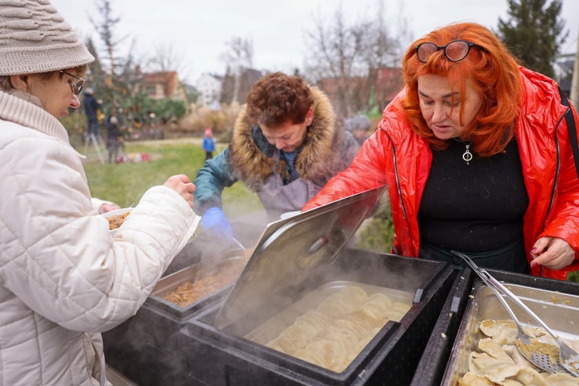 Wigilia Leśnicka na Złotnikach (przy Centrum Aktywności Lokalnej przy Wielkopolskiej 7)