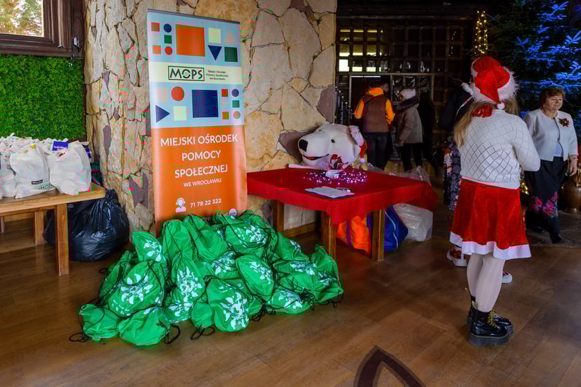 Świąteczne spotkanie w ramach Paczek Dobrych Relacji - 21.12.2024