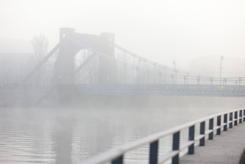 Wrocław we mgle - zdjęcia z poranka 29.12.2024 r.