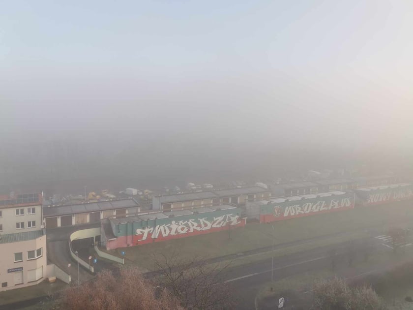 Wrocław we mgle - zdjęcia z poranka 29.12.2024 r.