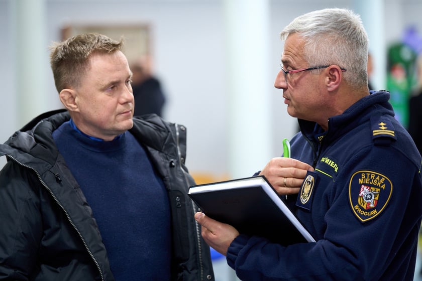 Spotkanie prezydenta Jacka Sutryka z mieszkańcami osiedla Opor&oacute;w